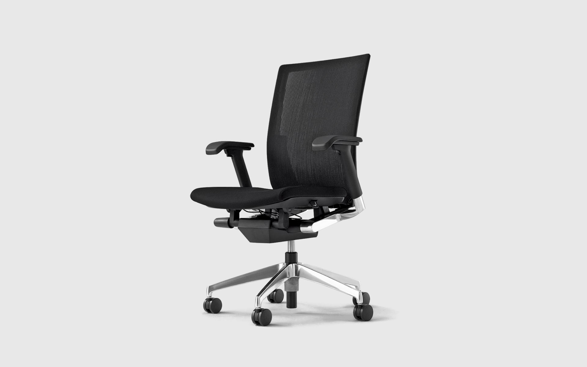 ITOKI Vento office chair by ITO Design in black