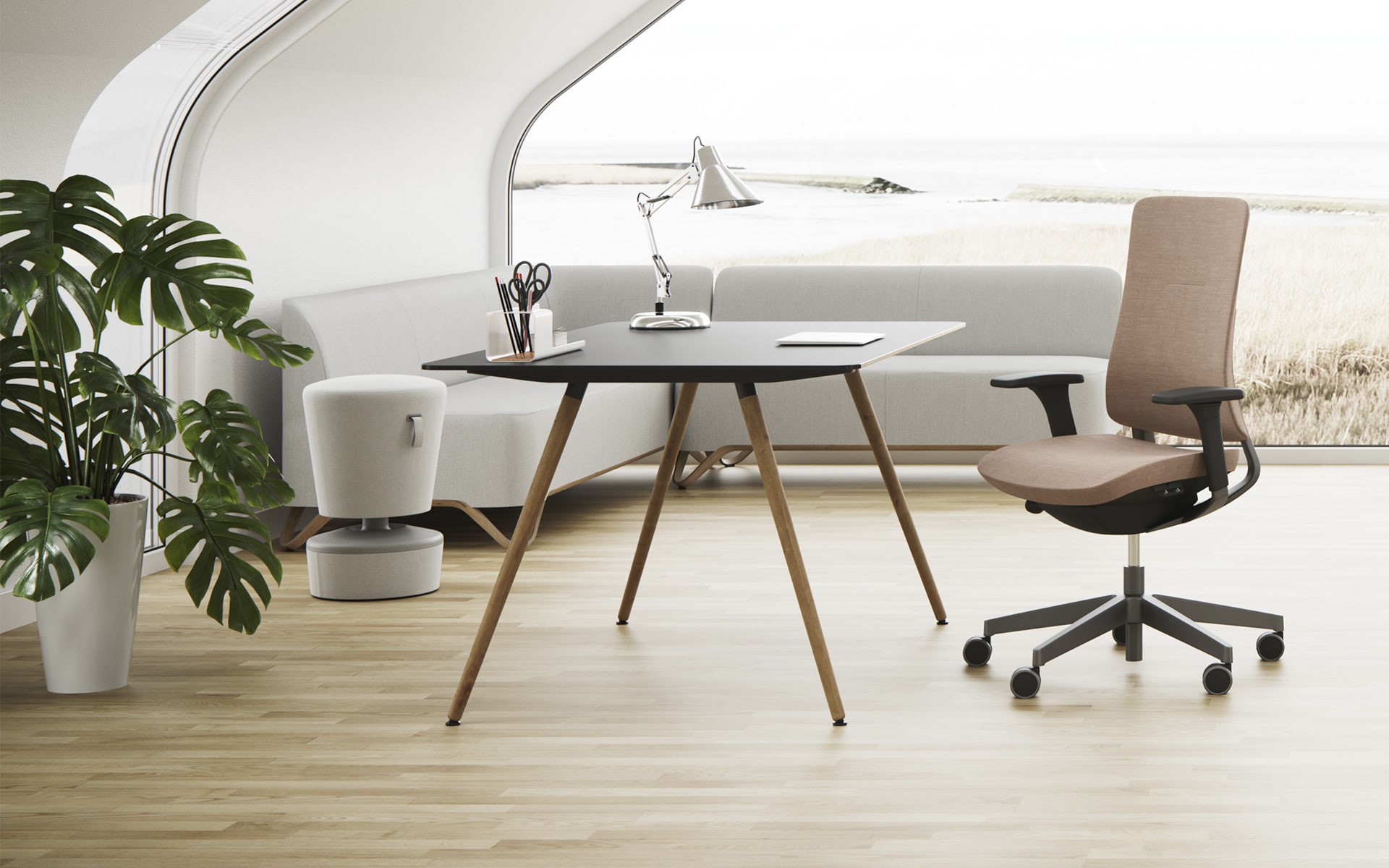 Profim Sam Tisch von ITO Design in modernem Büro in Naturtönen mit großen Fenstern